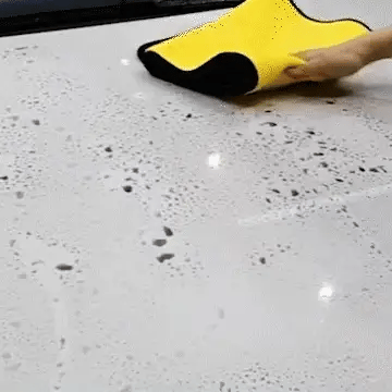 Super Water Absorbing Multiple use Microfiber Cloth for Home Kitchen & Car Cleaning Polishing & Detailing ( Buy 1 Get 1 Free )